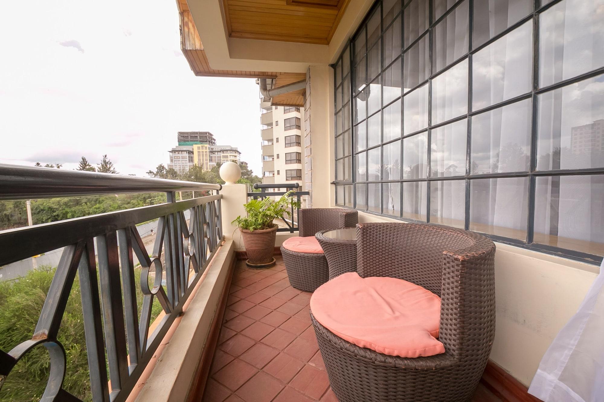 Meltonia Luxury Suites Nairobi Exterior photo