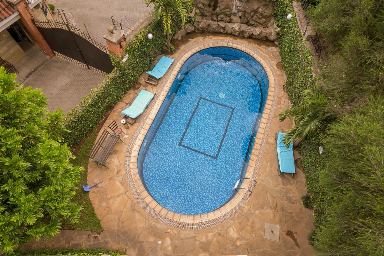 Meltonia Luxury Suites Nairobi Exterior photo